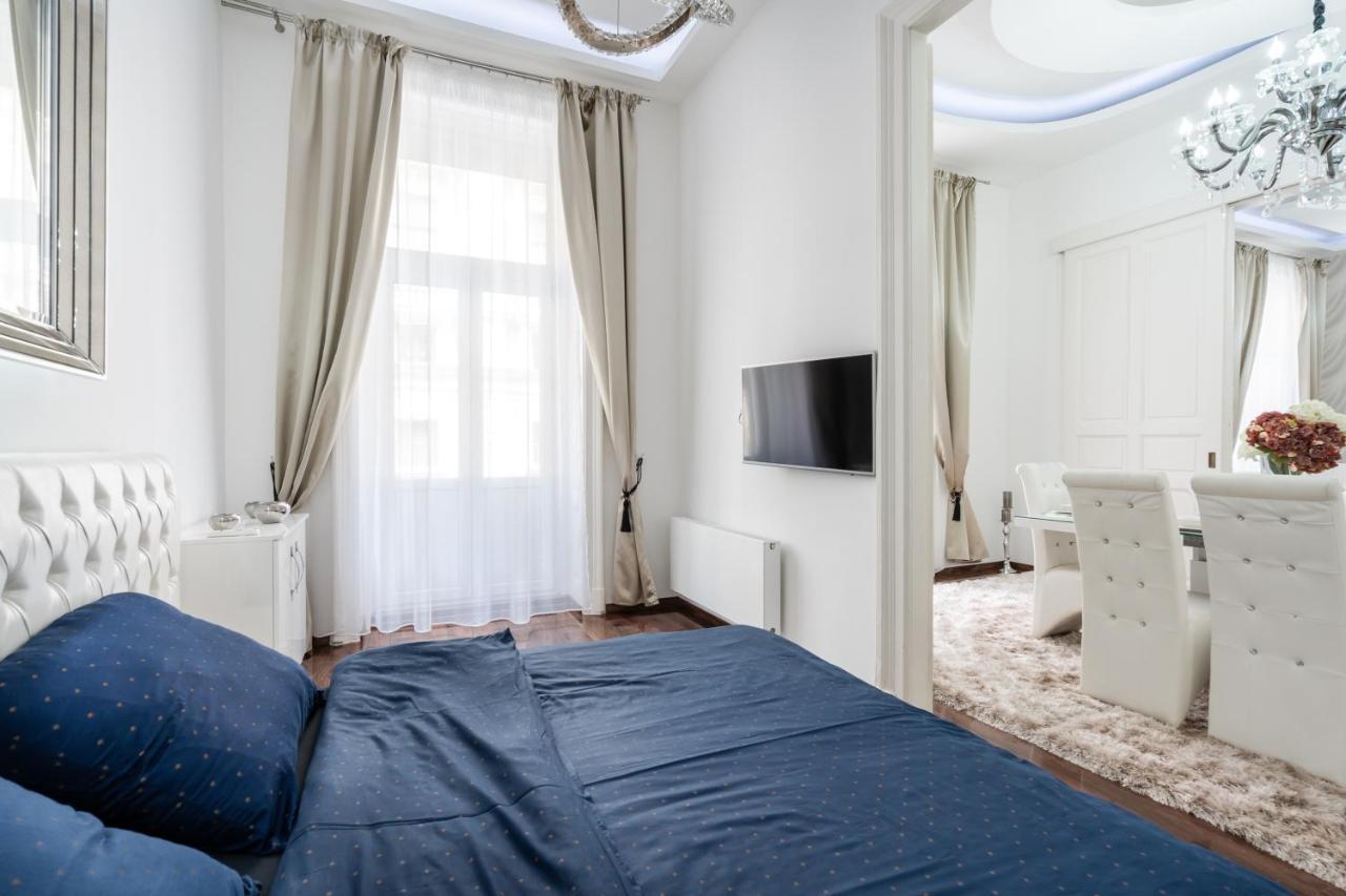 Opera Balkony Luxury Apartment Budapest Bagian luar foto