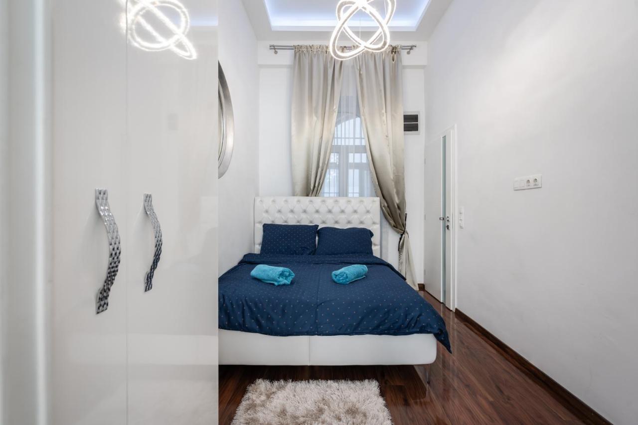 Opera Balkony Luxury Apartment Budapest Bagian luar foto