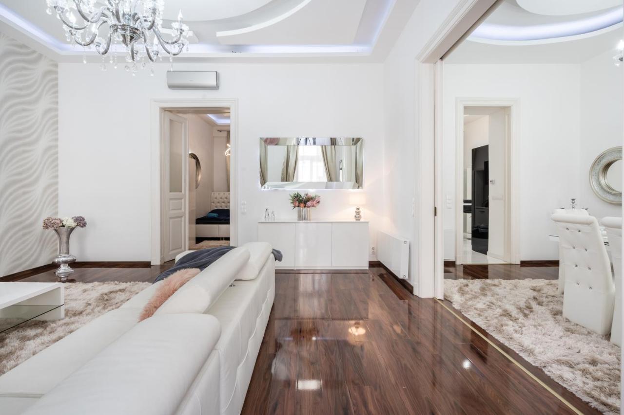 Opera Balkony Luxury Apartment Budapest Bagian luar foto