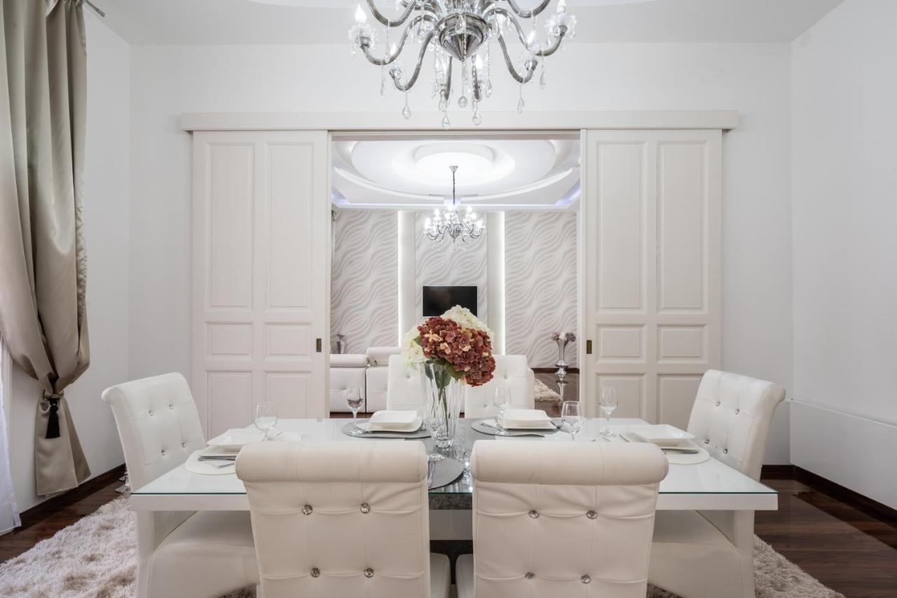 Opera Balkony Luxury Apartment Budapest Bagian luar foto