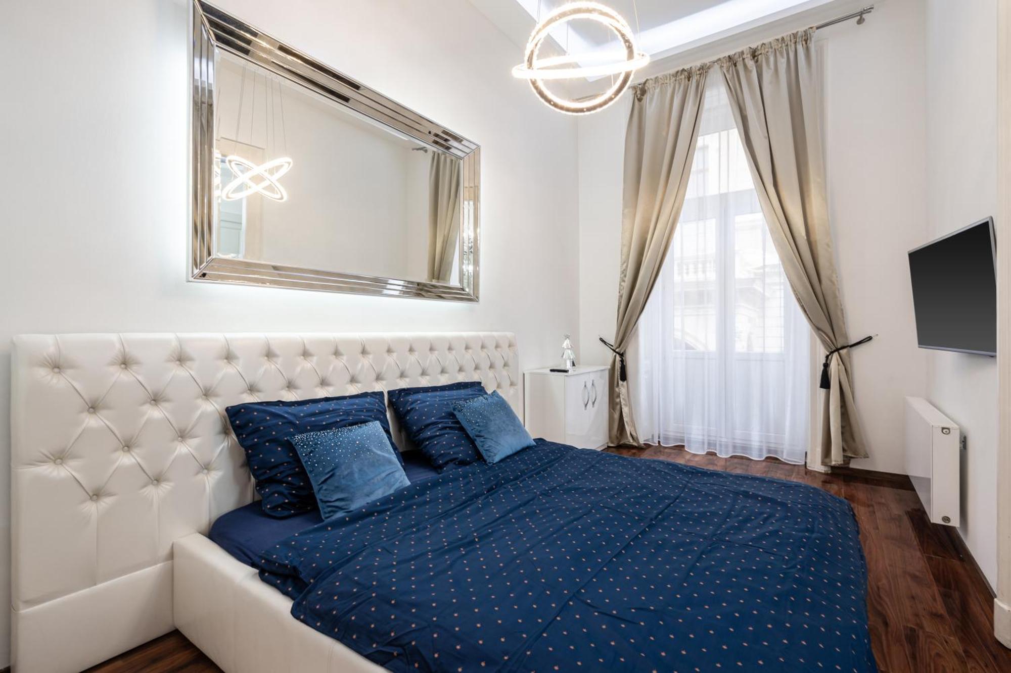Opera Balkony Luxury Apartment Budapest Bagian luar foto