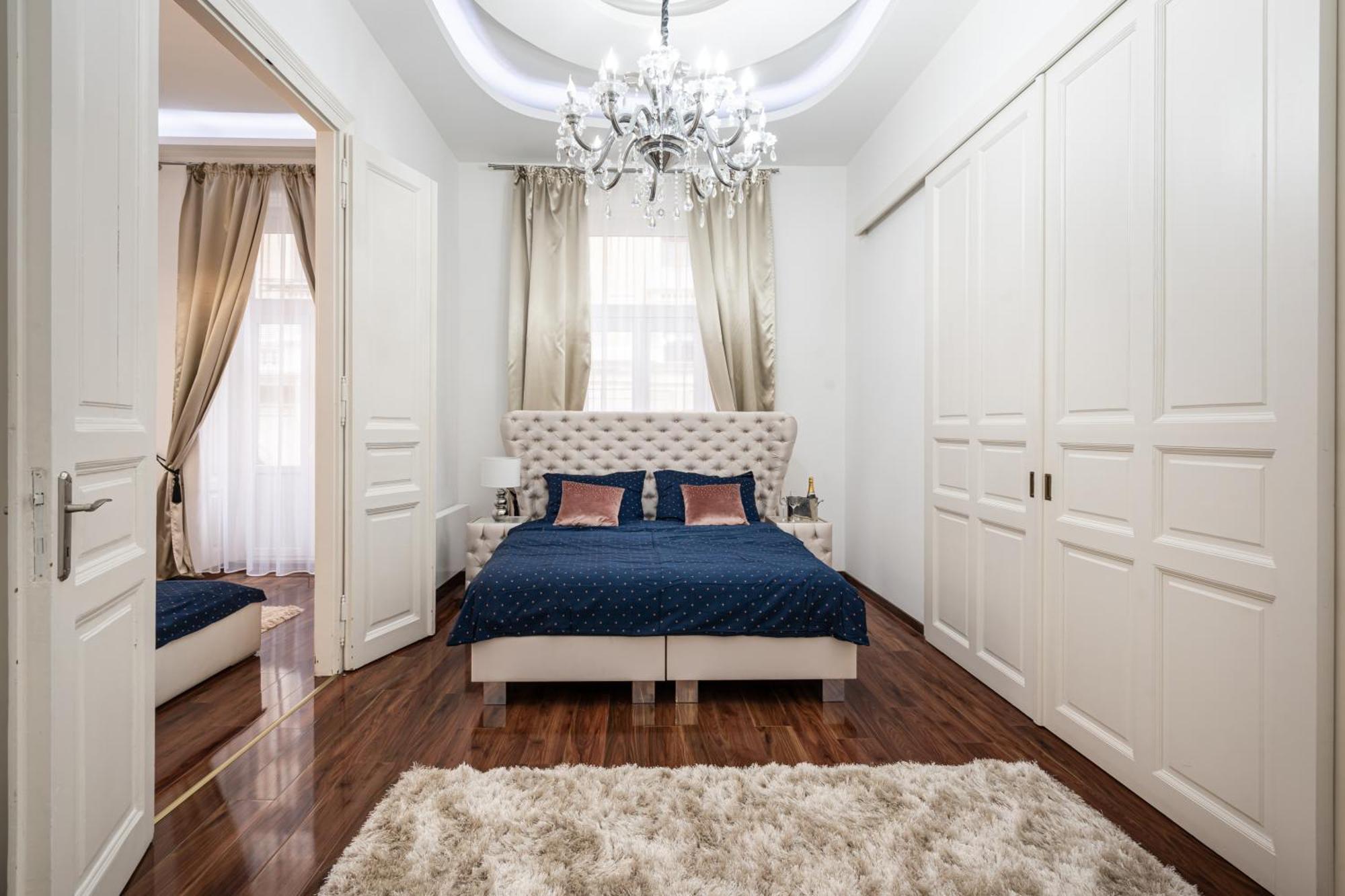 Opera Balkony Luxury Apartment Budapest Bagian luar foto