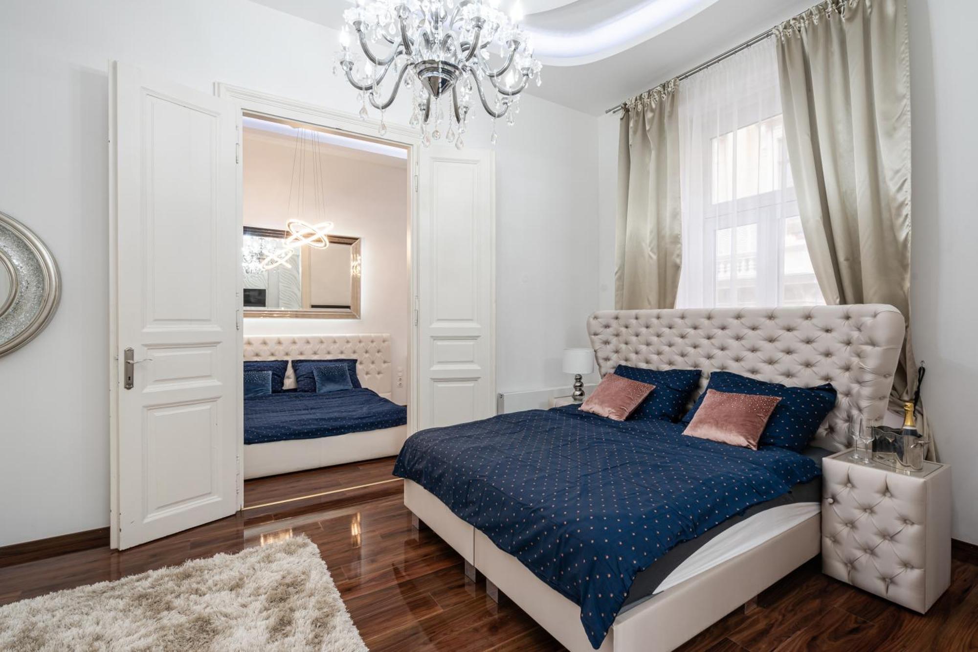 Opera Balkony Luxury Apartment Budapest Bagian luar foto