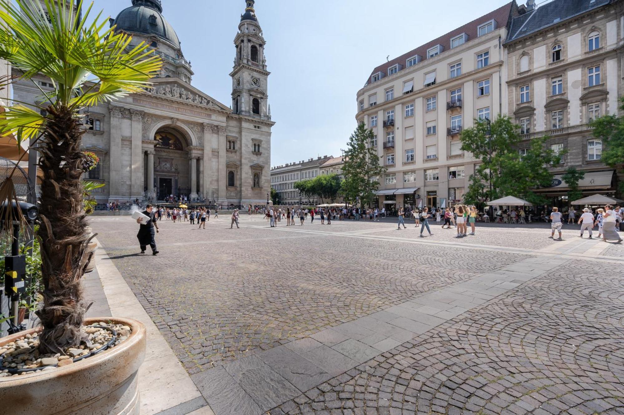 Opera Balkony Luxury Apartment Budapest Bagian luar foto