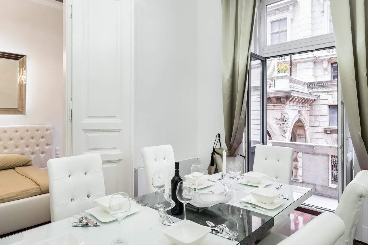 Opera Balkony Luxury Apartment Budapest Bagian luar foto